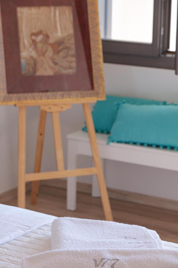 V77 Seafront Suites ريثيمنو المظهر الخارجي الصورة