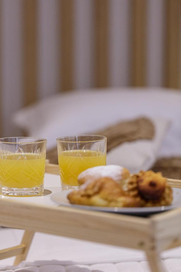 V77 Seafront Suites ريثيمنو المظهر الخارجي الصورة