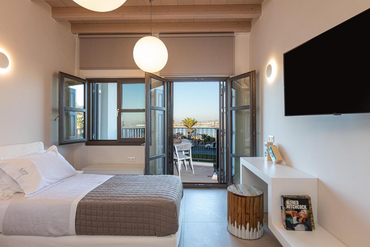 V77 Seafront Suites ريثيمنو المظهر الخارجي الصورة